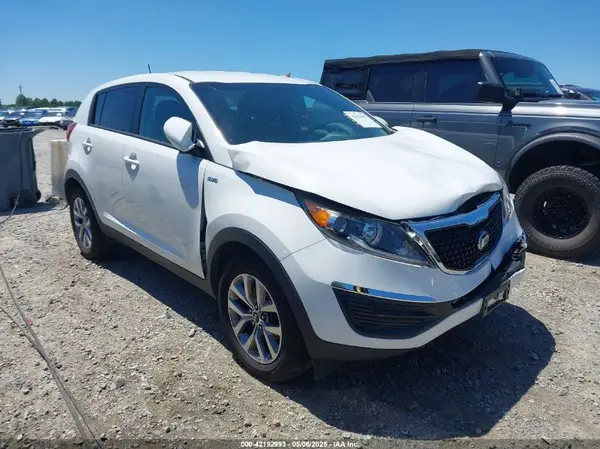 KNDPBCAC5G7849304 2016 KIA SPORTAGE - Image 1