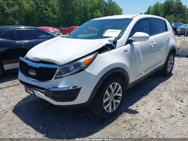 KNDPBCAC5G7849304 2016 KIA SPORTAGE - Image 2