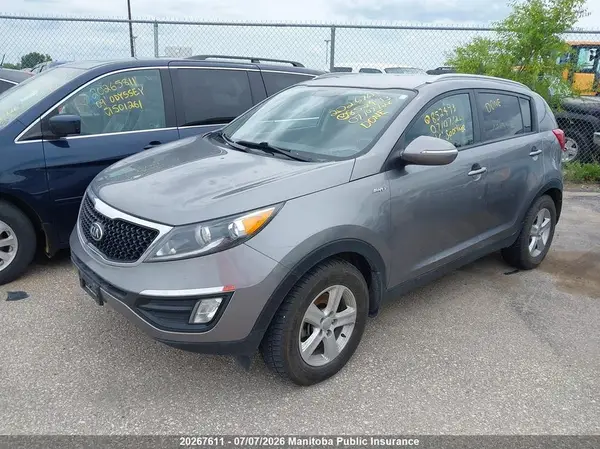 KNDPBCAC5G7852493 2016 KIA SPORTAGE - Image 2