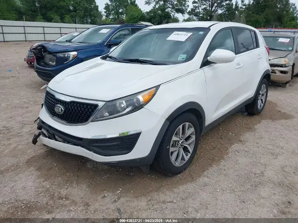 KNDPBCAC5G7853045 2016 KIA SPORTAGE - Image 2