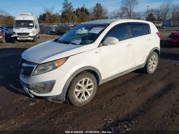 KNDPBCAC5G7853109 2016 KIA SPORTAGE - Image 2