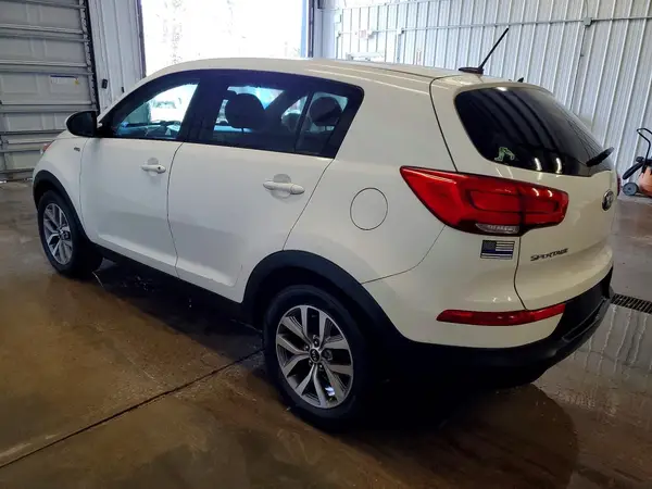 KNDPBCAC5G7854244 2016 KIA SPORTAGE - Image 2
