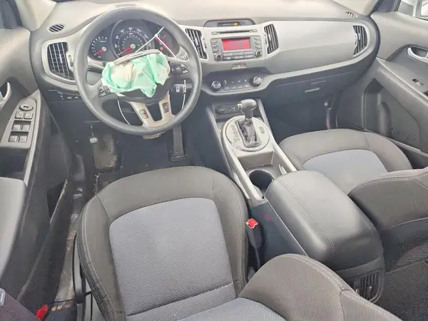 KNDPBCAC5G7859752 2016 KIA SPORTAGE - Image 8