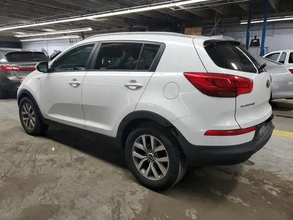 KNDPBCAC5G7860593 2016 KIA SPORTAGE - Image 2