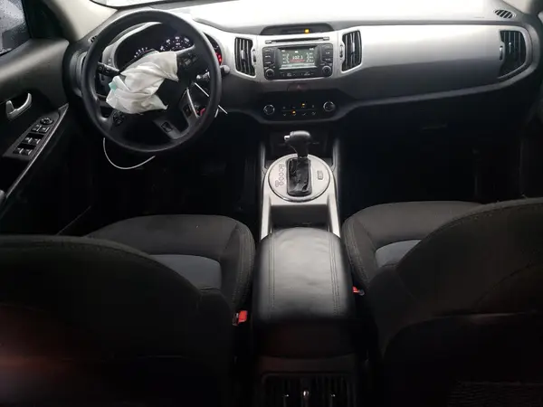 KNDPBCAC5G7862067 2016 KIA SPORTAGE - Image 8