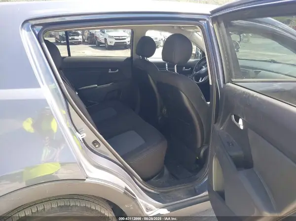 KNDPBCAC5G7872968 2016 KIA SPORTAGE - Image 8