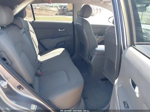 KNDPBCAC5G7872999 2016 KIA SPORTAGE - Image 8