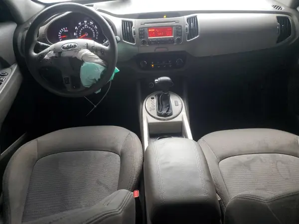 KNDPBCAC5G7877894 2016 KIA SPORTAGE - Image 8