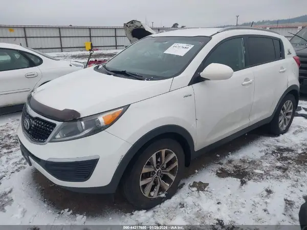 KNDPBCAC6G7798167 2016 KIA SPORTAGE - Image 2