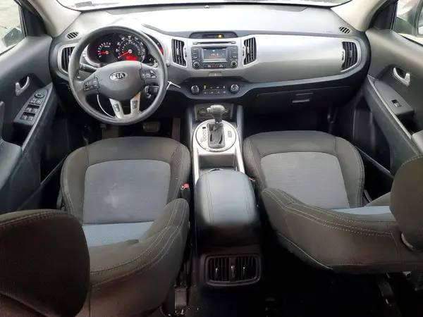 KNDPBCAC6G7798878 2016 KIA SPORTAGE - Image 8