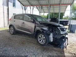 KNDPBCAC6G7809524 2016 KIA SPORTAGE