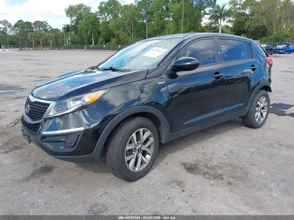 KNDPBCAC6G7821494 2016 KIA SPORTAGE - Image 2