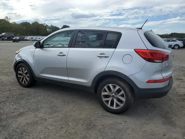 KNDPBCAC6G7822354 2016 KIA SPORTAGE - Image 2