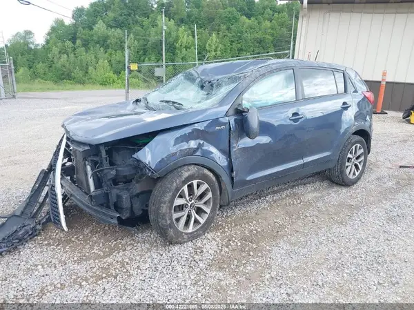 KNDPBCAC6G7833354 2016 KIA SPORTAGE - Image 2