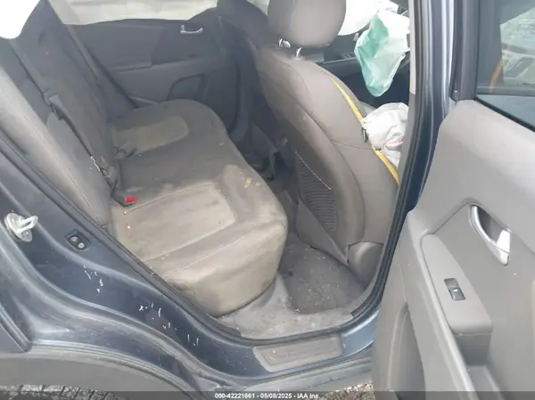 KNDPBCAC6G7833354 2016 KIA SPORTAGE - Image 8