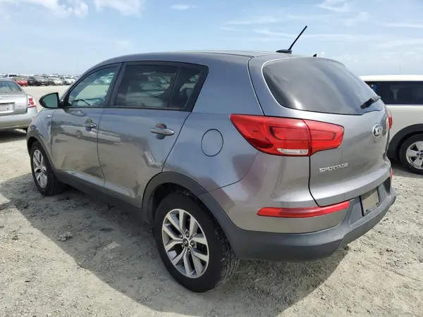 KNDPBCAC6G7844581 2016 KIA SPORTAGE - Image 2