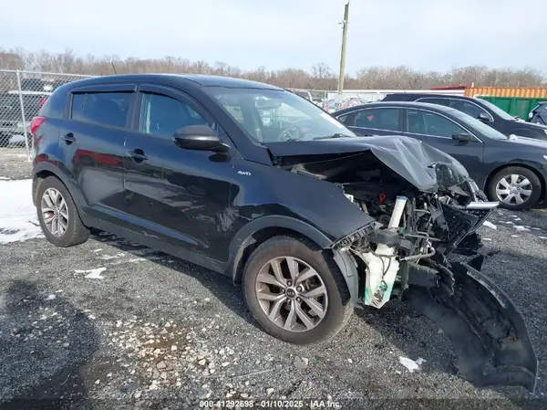 KNDPBCAC6G7853992 2016 KIA SPORTAGE - Image 1