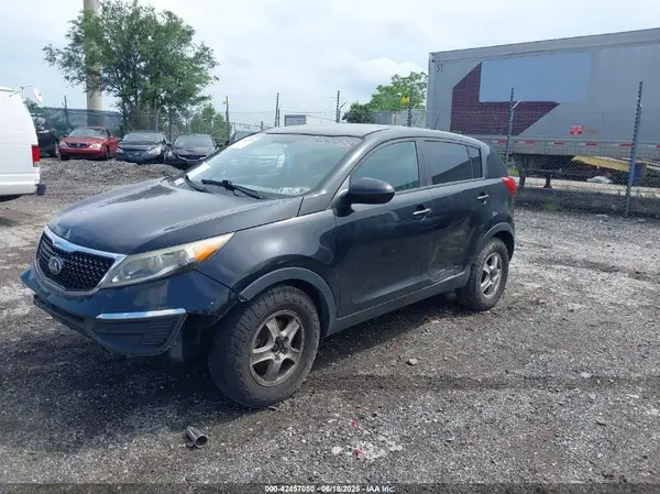 KNDPBCAC6G7854480 2016 KIA SPORTAGE - Image 2