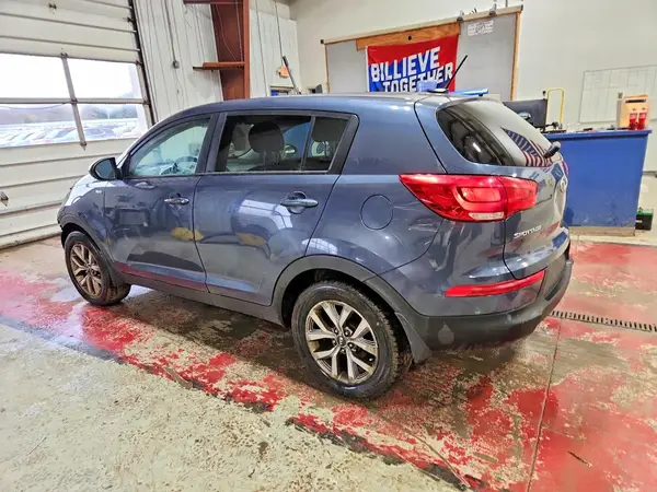 KNDPBCAC6G7856178 2016 KIA SPORTAGE - Image 2