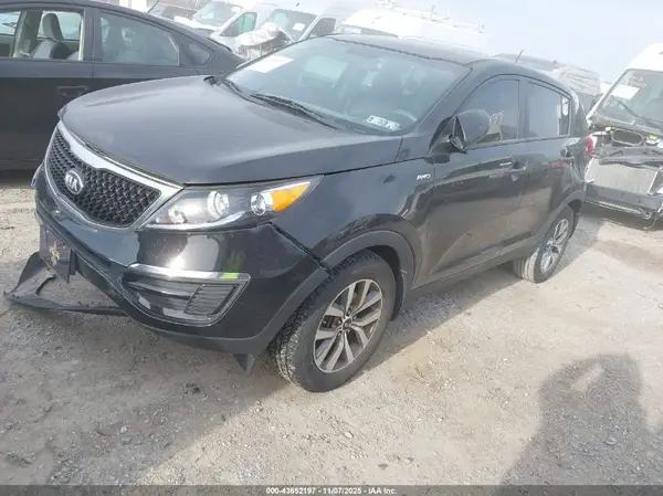 KNDPBCAC6G7859131 2016 KIA SPORTAGE - Image 2