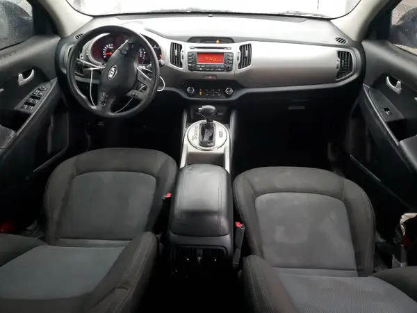 KNDPBCAC6G7865334 2016 KIA SPORTAGE - Image 8