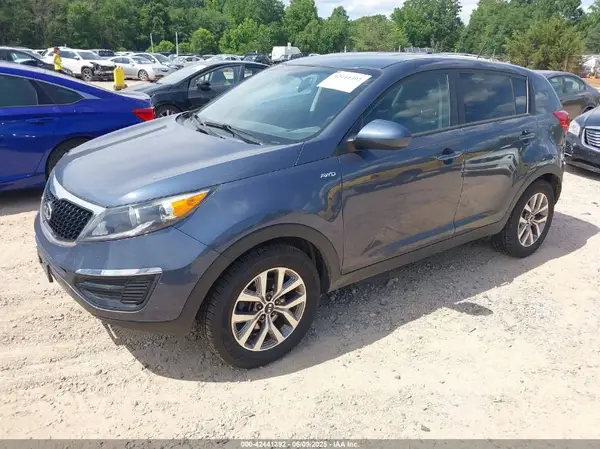 KNDPBCAC6G7865897 2016 KIA SPORTAGE - Image 2