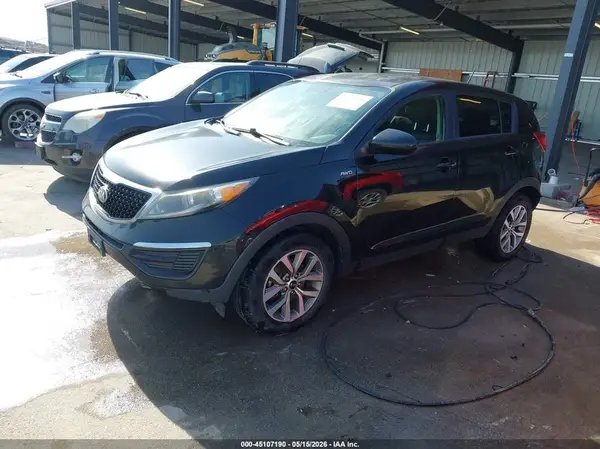 KNDPBCAC6G7869058 2016 KIA SPORTAGE - Image 2