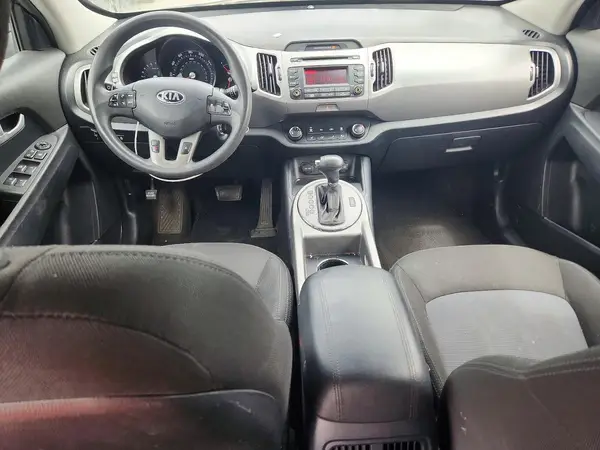 KNDPBCAC6G7875796 2016 KIA SPORTAGE - Image 8