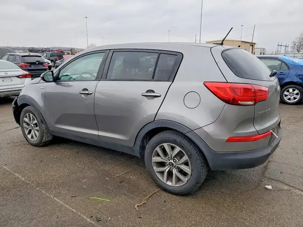 KNDPBCAC6G7877449 2016 KIA SPORTAGE - Image 2