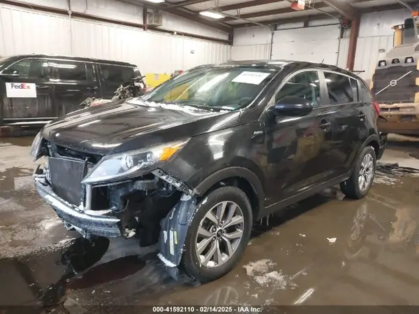 KNDPBCAC7G7826378 2016 KIA SPORTAGE - Image 2