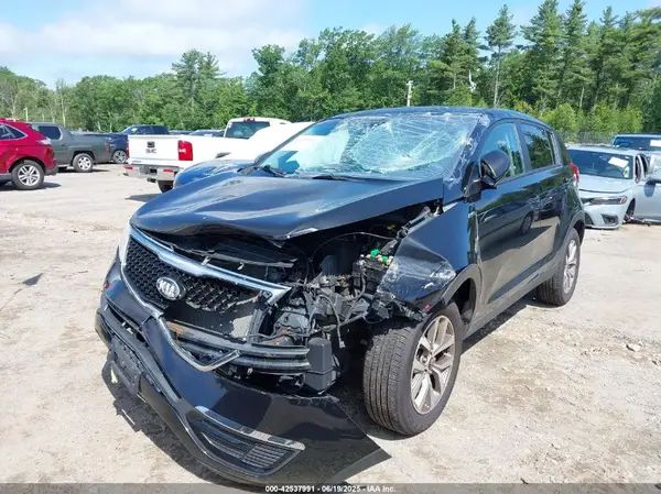 KNDPBCAC7G7834190 2016 KIA SPORTAGE - Image 2