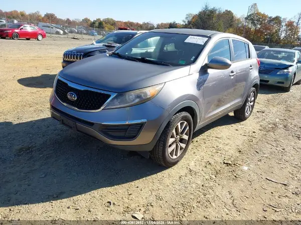KNDPBCAC7G7834299 2016 KIA SPORTAGE - Image 2