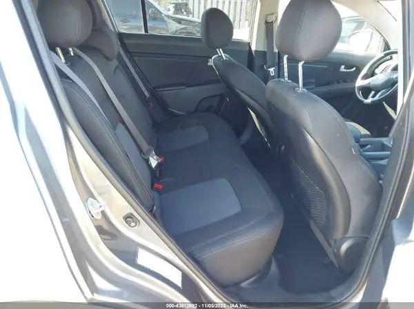 KNDPBCAC7G7834299 2016 KIA SPORTAGE - Image 8
