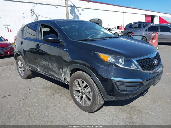 KNDPBCAC7G7839440 2016 KIA SPORTAGE - Image 1