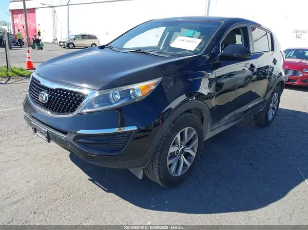 KNDPBCAC7G7839440 2016 KIA SPORTAGE - Image 2