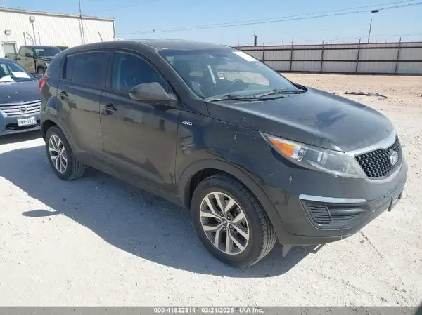 KNDPBCAC7G7840149 2016 KIA SPORTAGE - Image 1