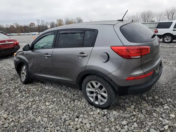 KNDPBCAC7G7849031 2016 KIA SPORTAGE - Image 2