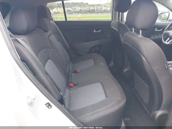 KNDPBCAC7G7853760 2016 KIA SPORTAGE - Image 8