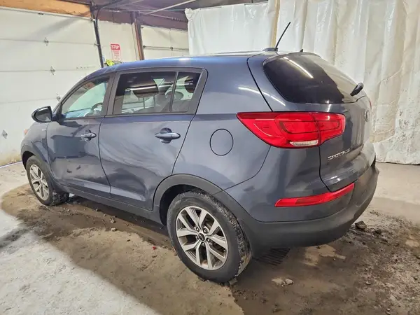 KNDPBCAC7G7857016 2016 KIA SPORTAGE - Image 2