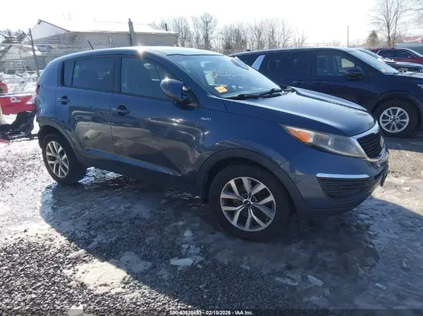 KNDPBCAC7G7875936 2016 KIA SPORTAGE - Image 1