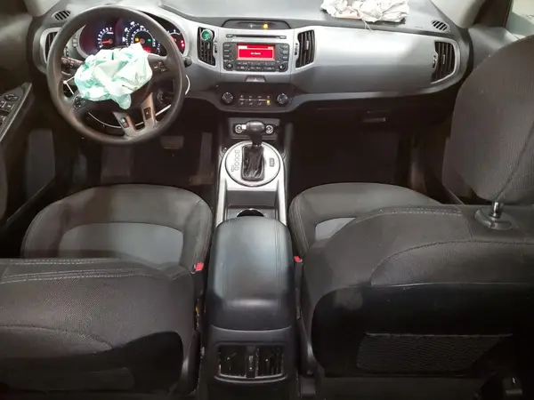 KNDPBCAC7G7878500 2016 KIA SPORTAGE - Image 8