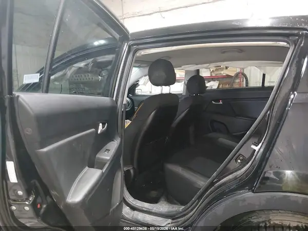 KNDPBCAC7G7881025 2016 KIA SPORTAGE - Image 8