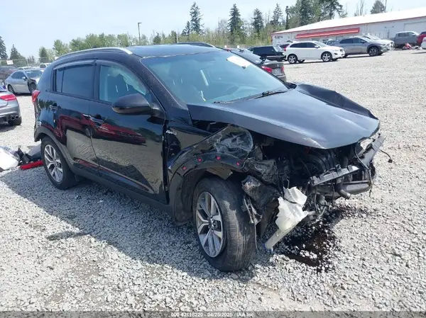KNDPBCAC8G7799983 2016 KIA SPORTAGE - Image 1
