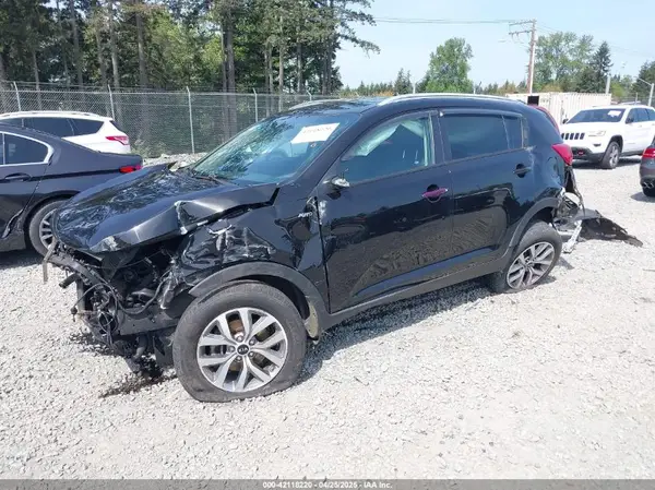 KNDPBCAC8G7799983 2016 KIA SPORTAGE - Image 2
