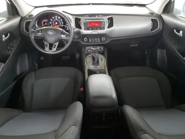 KNDPBCAC8G7800761 2016 KIA SPORTAGE - Image 8