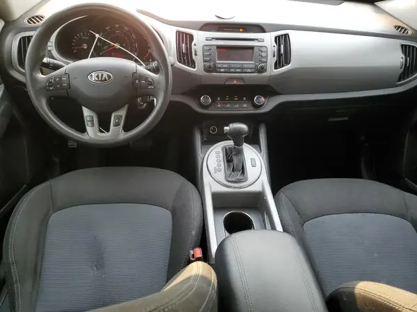 KNDPBCAC8G7825417 2016 KIA SPORTAGE - Image 8