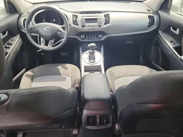 KNDPBCAC8G7826535 2016 KIA SPORTAGE - Image 8