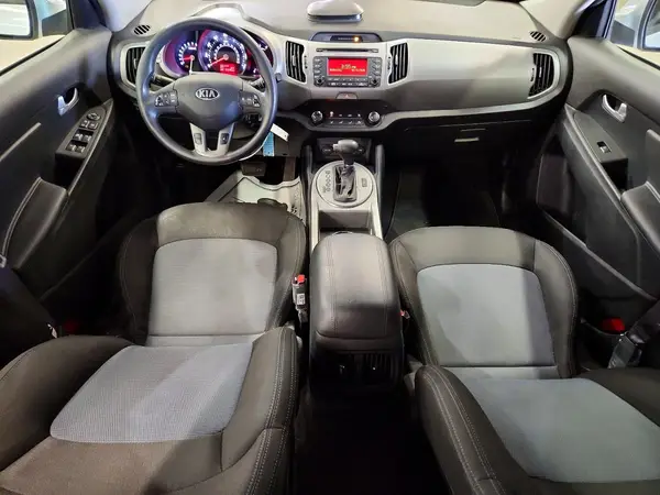 KNDPBCAC8G7832304 2016 KIA SPORTAGE - Image 8