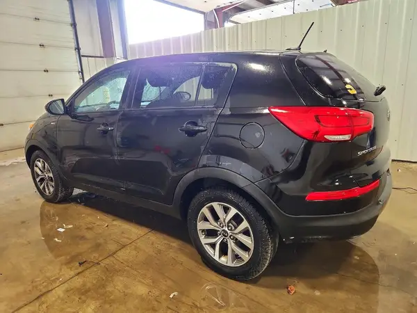 KNDPBCAC8G7835381 2016 KIA SPORTAGE - Image 2