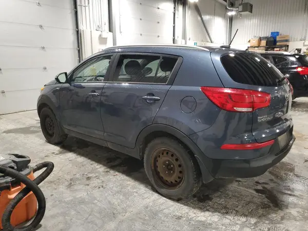 KNDPBCAC8G7841505 2016 KIA SPORTAGE - Image 2